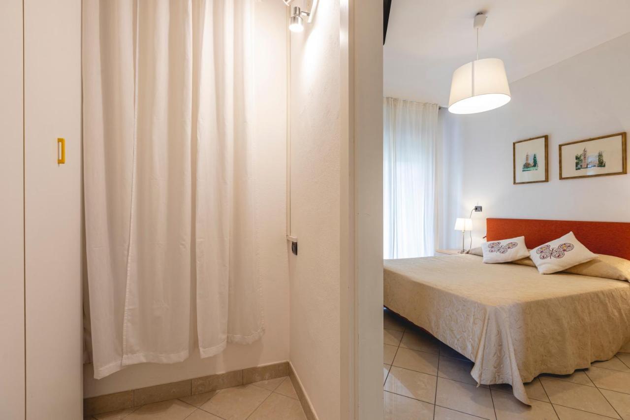 Hotel Loretta & Dependance Cervia Extérieur photo